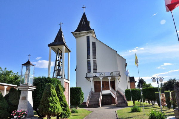 Kościół z zewnątrz
